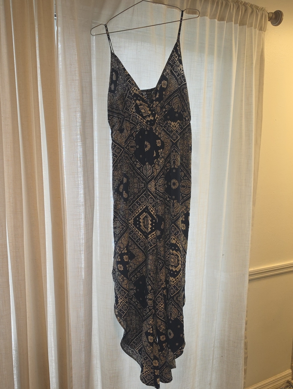 SHEIN Dark Blue & White Bandana Print Sleeveless Romper